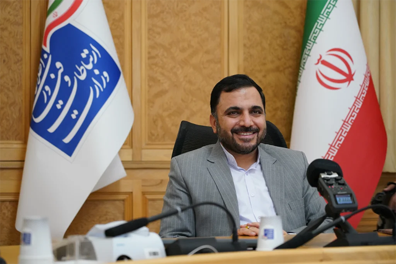 عیسی زارع پور وزیر ارتباطات