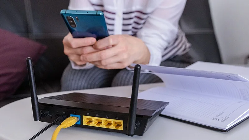 مقایسه اینترنت مودم و گوشی