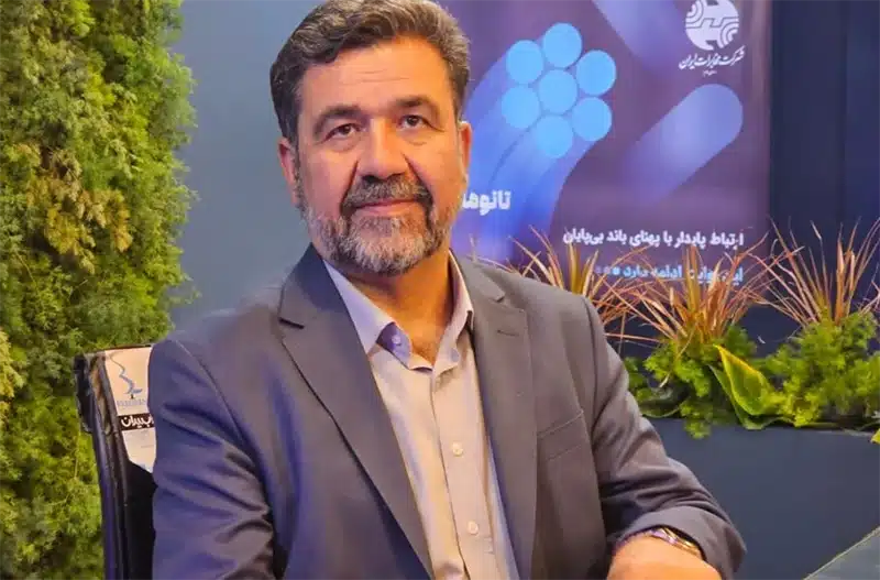 زارعیان معاون شرکت ارتباطات