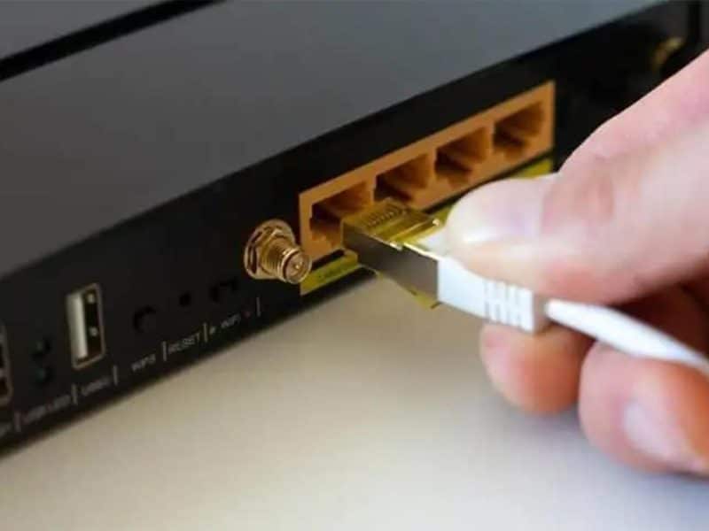 ویژگی مودم فیبر نوری چیست؟