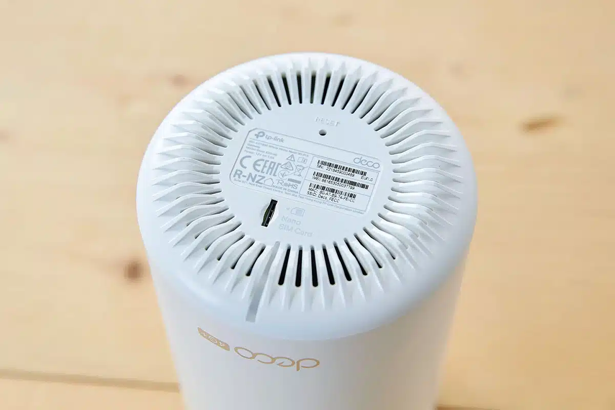 بخش زیرین مودم Deco X20-4G